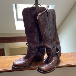 Decorative leather boots.